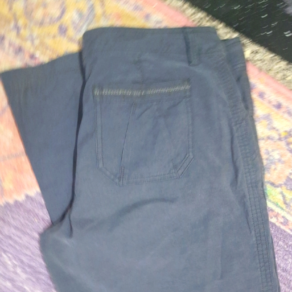 Womens MARMOT pants. Gray Size 14
